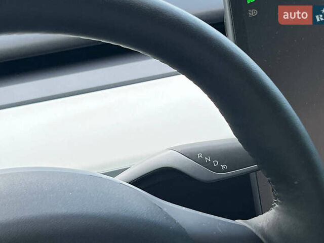 Чорний Тесла Модель 3, об'ємом двигуна 0 л та пробігом 16 тис. км за 22900 $, фото 16 на Automoto.ua