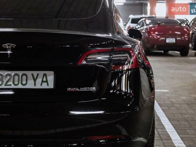 Чорний Тесла Модель 3, об'ємом двигуна 0 л та пробігом 49 тис. км за 24999 $, фото 6 на Automoto.ua