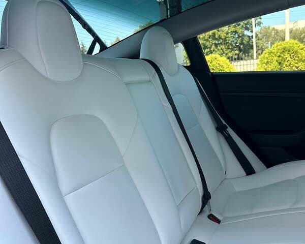 Черный Тесла Модель 3, объемом двигателя 0 л и пробегом 22 тыс. км за 22800 $, фото 35 на Automoto.ua