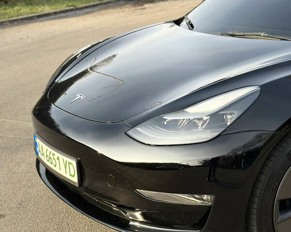 Черный Тесла Модель 3, объемом двигателя 0 л и пробегом 52 тыс. км за 25000 $, фото 5 на Automoto.ua