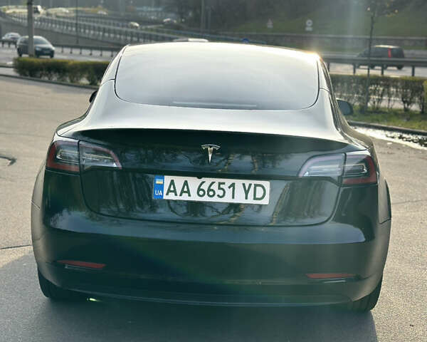 Черный Тесла Модель 3, объемом двигателя 0 л и пробегом 52 тыс. км за 25000 $, фото 11 на Automoto.ua