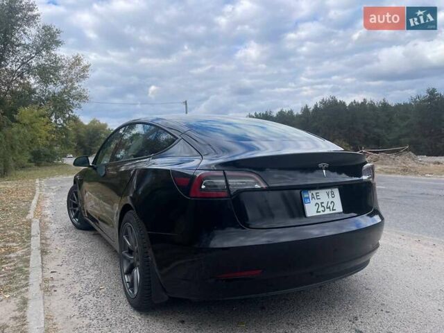 Тесла Модель 3 2023 в Каменское - Днепродзержинск на Automoto.ua Черный Тесла Модель 3, объемом двигателя 0 л и пробегом 73 тыс. км за 19000 $, фото 3 на Automoto.ua