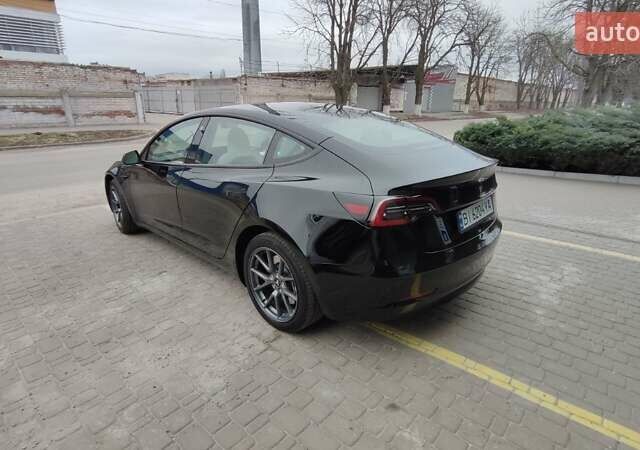 Черный Тесла Модель 3, объемом двигателя 0 л и пробегом 30 тыс. км за 20500 $, фото 2 на Automoto.ua