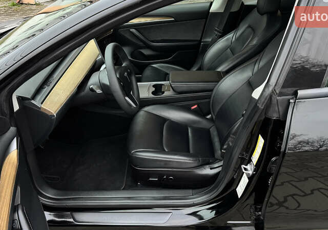 Чорний Тесла Модель 3, об'ємом двигуна 0 л та пробігом 172 тис. км за 16900 $, фото 21 на Automoto.ua