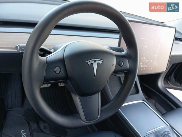 Чорний Тесла Модель 3, об'ємом двигуна 0 л та пробігом 27 тис. км за 25000 $, фото 12 на Automoto.ua