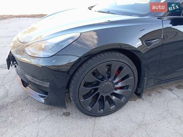 Чорний Тесла Модель 3, об'ємом двигуна 0 л та пробігом 27 тис. км за 25000 $, фото 10 на Automoto.ua