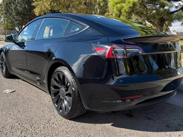 Чорний Тесла Модель 3, об'ємом двигуна 0 л та пробігом 23 тис. км за 14000 $, фото 6 на Automoto.ua