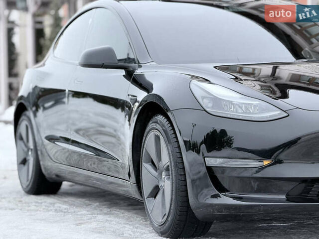Черный Тесла Модель 3, объемом двигателя 0 л и пробегом 33 тыс. км за 19999 $, фото 9 на Automoto.ua
