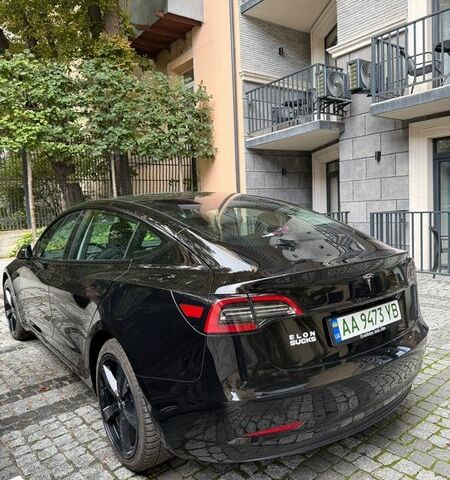 Черный Тесла Модель 3, объемом двигателя 0 л и пробегом 44 тыс. км за 23500 $, фото 7 на Automoto.ua