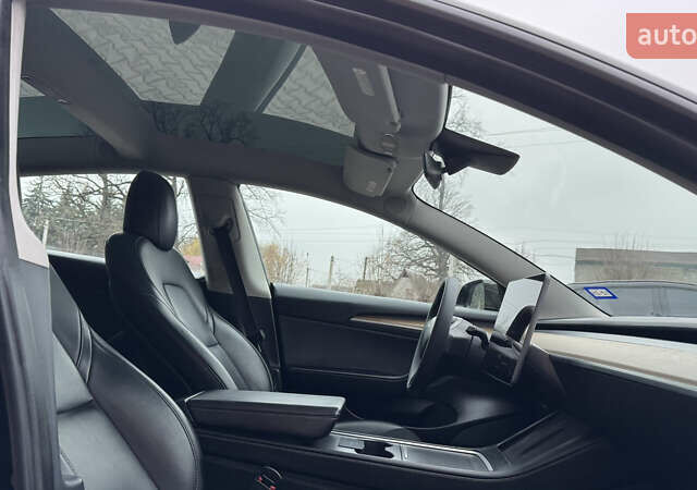 Чорний Тесла Модель 3, об'ємом двигуна 0 л та пробігом 172 тис. км за 16900 $, фото 33 на Automoto.ua