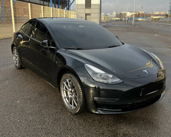 Черный Тесла Модель 3, объемом двигателя 0 л и пробегом 61 тыс. км за 23000 $, фото 9 на Automoto.ua