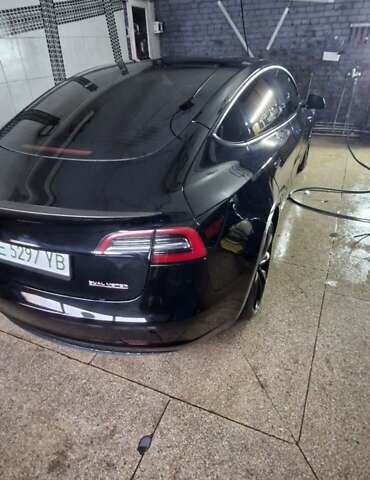 Черный Тесла Модель 3, объемом двигателя 0 л и пробегом 24 тыс. км за 26500 $, фото 21 на Automoto.ua