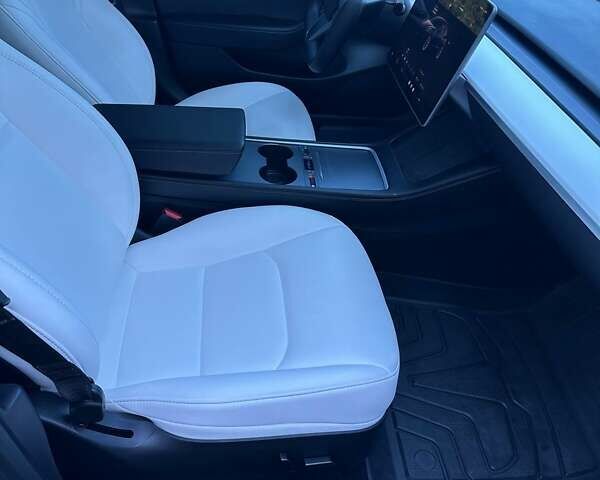 Черный Тесла Модель 3, объемом двигателя 0 л и пробегом 22 тыс. км за 22800 $, фото 37 на Automoto.ua