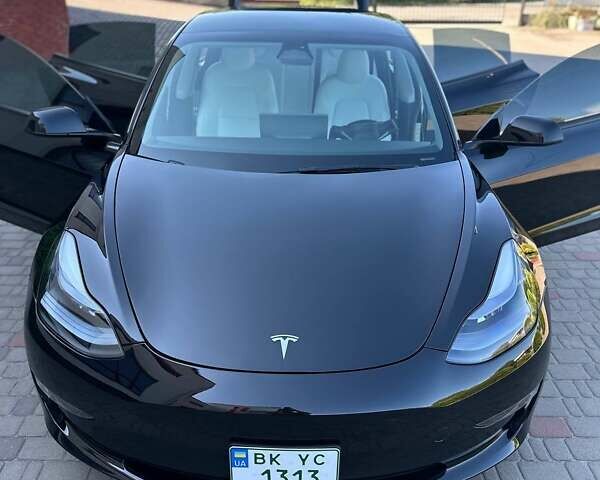 Черный Тесла Модель 3, объемом двигателя 0 л и пробегом 22 тыс. км за 22800 $, фото 77 на Automoto.ua