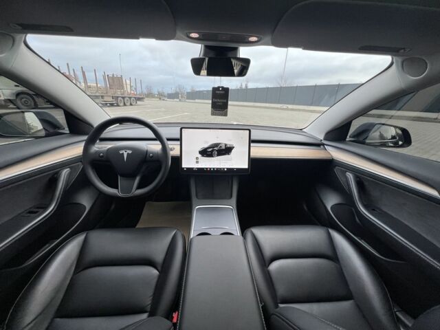 Черный Тесла Модель 3, объемом двигателя 0 л и пробегом 85 тыс. км за 19999 $, фото 18 на Automoto.ua