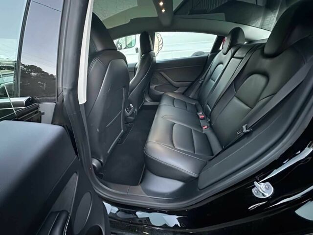 Черный Тесла Модель 3, объемом двигателя 0 л и пробегом 13 тыс. км за 10600 $, фото 13 на Automoto.ua