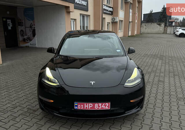 Чорний Тесла Модель 3, об'ємом двигуна 0 л та пробігом 172 тис. км за 16900 $, фото 5 на Automoto.ua