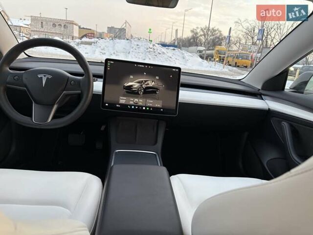 Черный Тесла Модель 3, объемом двигателя 0 л и пробегом 33 тыс. км за 20000 $, фото 15 на Automoto.ua