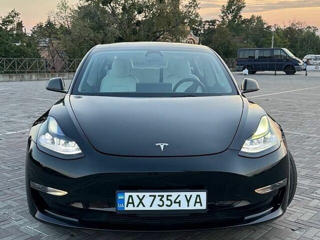 Черный Тесла Модель 3, объемом двигателя 0 л и пробегом 57 тыс. км за 21500 $, фото 3 на Automoto.ua