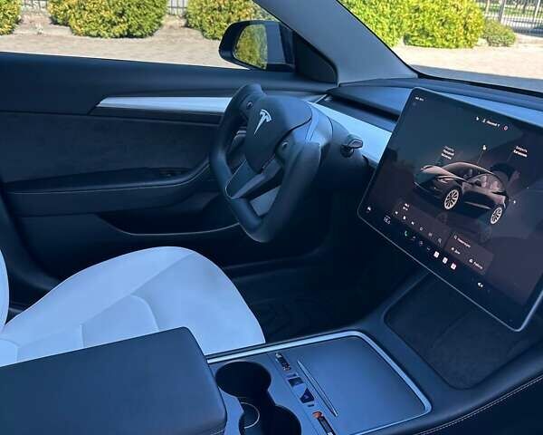 Черный Тесла Модель 3, объемом двигателя 0 л и пробегом 22 тыс. км за 22800 $, фото 40 на Automoto.ua