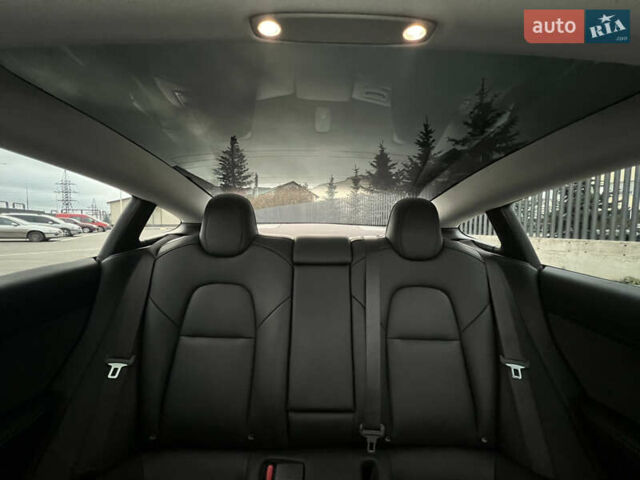 Черный Тесла Модель 3, объемом двигателя 0 л и пробегом 85 тыс. км за 19999 $, фото 32 на Automoto.ua
