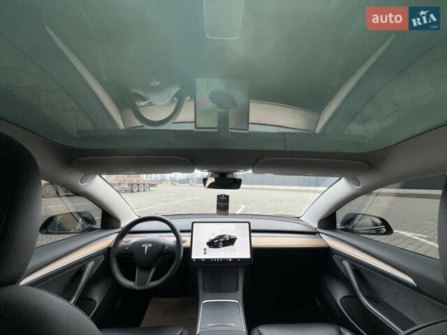 Черный Тесла Модель 3, объемом двигателя 0 л и пробегом 85 тыс. км за 19999 $, фото 48 на Automoto.ua