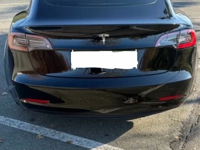 Черный Тесла Модель 3, объемом двигателя 0 л и пробегом 15 тыс. км за 15000 $, фото 9 на Automoto.ua