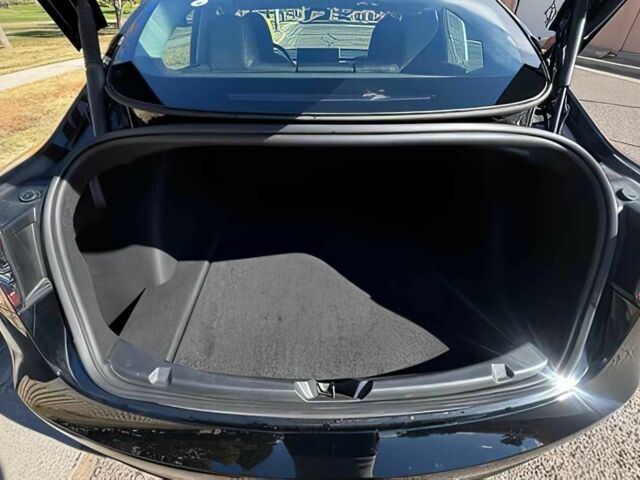 Чорний Тесла Модель 3, об'ємом двигуна 0 л та пробігом 23 тис. км за 14000 $, фото 13 на Automoto.ua