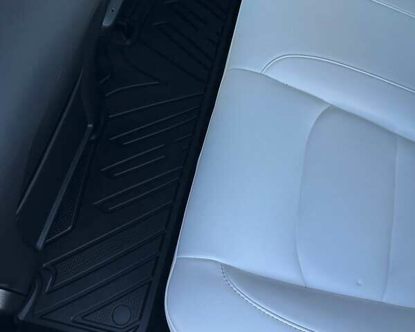 Черный Тесла Модель 3, объемом двигателя 0 л и пробегом 22 тыс. км за 22800 $, фото 56 на Automoto.ua