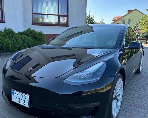 Черный Тесла Модель 3, объемом двигателя 0 л и пробегом 22 тыс. км за 22800 $, фото 21 на Automoto.ua