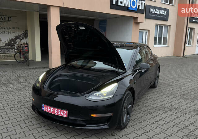 Чорний Тесла Модель 3, об'ємом двигуна 0 л та пробігом 172 тис. км за 16900 $, фото 44 на Automoto.ua