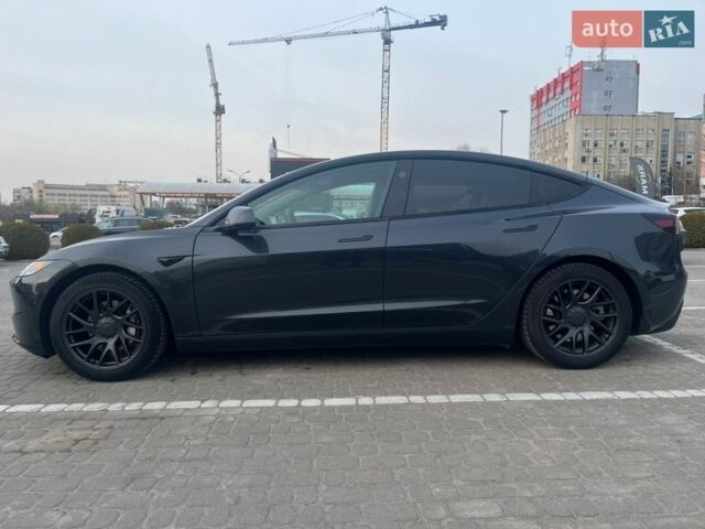 Черный Тесла Модель 3, объемом двигателя 0 л и пробегом 38 тыс. км за 26200 $, фото 10 на Automoto.ua