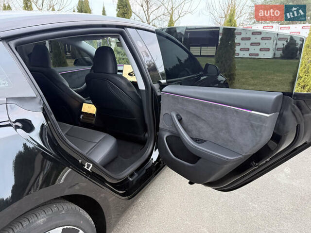 Черный Тесла Модель 3, объемом двигателя 0 л и пробегом 13 тыс. км за 31500 $, фото 34 на Automoto.ua