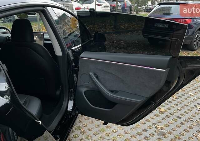 Чорний Тесла Модель 3, об'ємом двигуна 0 л та пробігом 16 тис. км за 32500 $, фото 35 на Automoto.ua