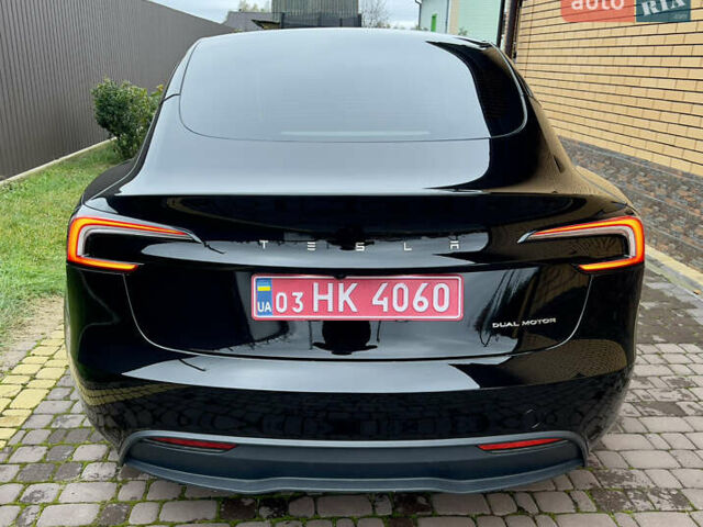 Тесла Модель 3 2024 у Олевске на Automoto.ua Чорний Тесла Модель 3, об'ємом двигуна 0 л та пробігом 15 тис. км за 31499 $, фото 23 на Automoto.ua