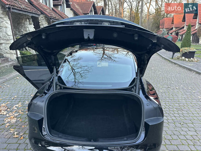 Чорний Тесла Модель 3, об'ємом двигуна 0 л та пробігом 22 тис. км за 29900 $, фото 21 на Automoto.ua