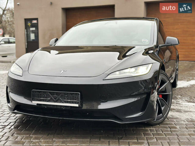 Чорний Тесла Модель 3, об'ємом двигуна 0 л та пробігом 8 тис. км за 36500 $, фото 1 на Automoto.ua