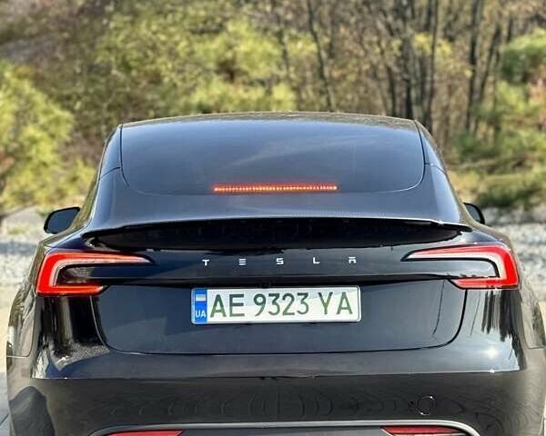 Чорний Тесла Модель 3, об'ємом двигуна 0 л та пробігом 16 тис. км за 26497 $, фото 6 на Automoto.ua