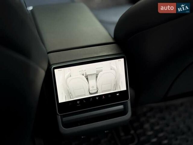 Черный Тесла Модель 3, объемом двигателя 0 л и пробегом 15 тыс. км за 32000 $, фото 16 на Automoto.ua