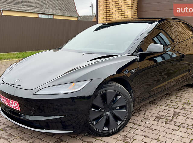 Тесла Модель 3 2024 у Олевске на Automoto.ua Чорний Тесла Модель 3, об'ємом двигуна 0 л та пробігом 15 тис. км за 31499 $, фото 7 на Automoto.ua