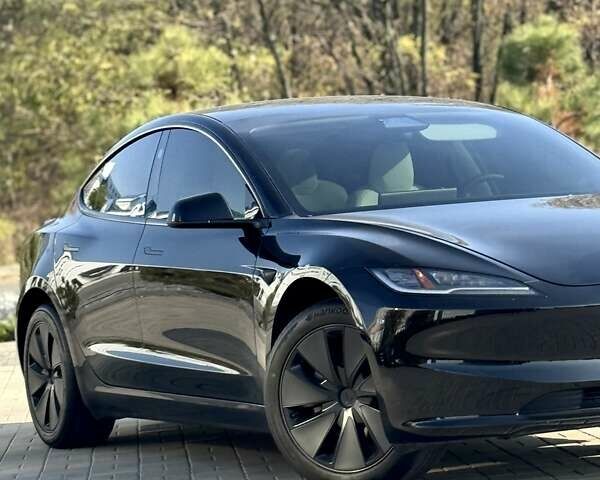 Чорний Тесла Модель 3, об'ємом двигуна 0 л та пробігом 16 тис. км за 26497 $, фото 4 на Automoto.ua