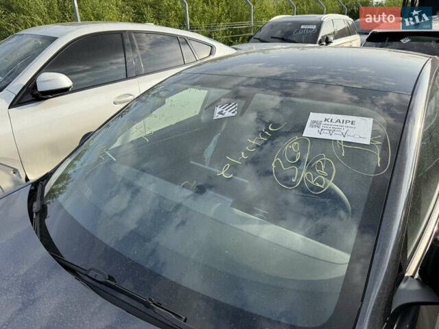 Чорний Тесла Модель 3, об'ємом двигуна 0 л та пробігом 21 тис. км за 16900 $, фото 8 на Automoto.ua