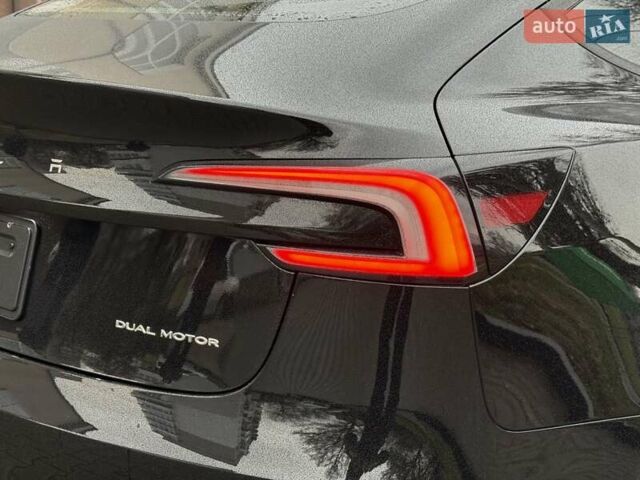 Черный Тесла Модель 3, объемом двигателя 0 л и пробегом 8 тыс. км за 32999 $, фото 22 на Automoto.ua