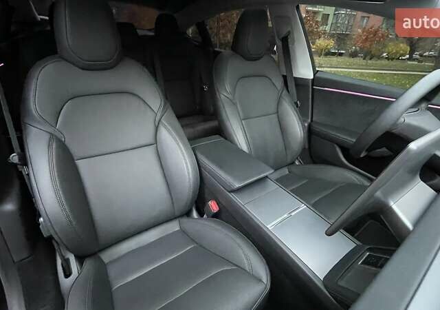 Черный Тесла Модель 3, объемом двигателя 0 л и пробегом 16 тыс. км за 33000 $, фото 42 на Automoto.ua