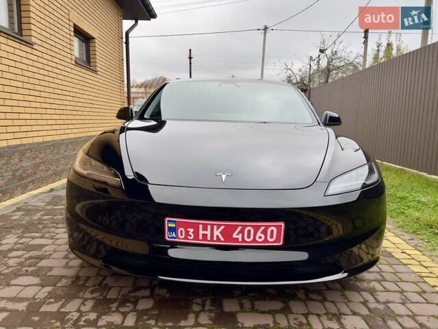Тесла Модель 3 2024 у Олевске на Automoto.ua Чорний Тесла Модель 3, об'ємом двигуна 0 л та пробігом 15 тис. км за 31499 $, фото 14 на Automoto.ua