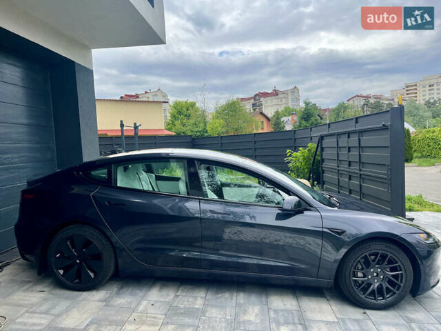 Чорний Тесла Модель 3, об'ємом двигуна 0 л та пробігом 1 тис. км за 31700 $, фото 4 на Automoto.ua