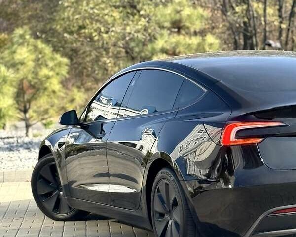 Чорний Тесла Модель 3, об'ємом двигуна 0 л та пробігом 16 тис. км за 26497 $, фото 5 на Automoto.ua