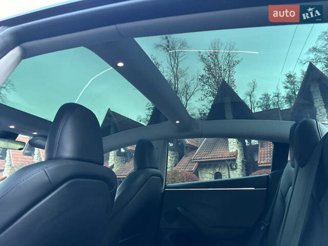 Чорний Тесла Модель 3, об'ємом двигуна 0 л та пробігом 22 тис. км за 29900 $, фото 5 на Automoto.ua