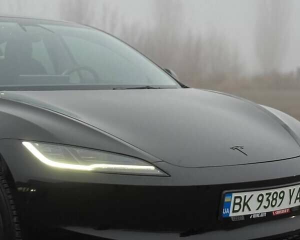 Черный Тесла Модель 3, объемом двигателя 0 л и пробегом 40 тыс. км за 29600 $, фото 2 на Automoto.ua