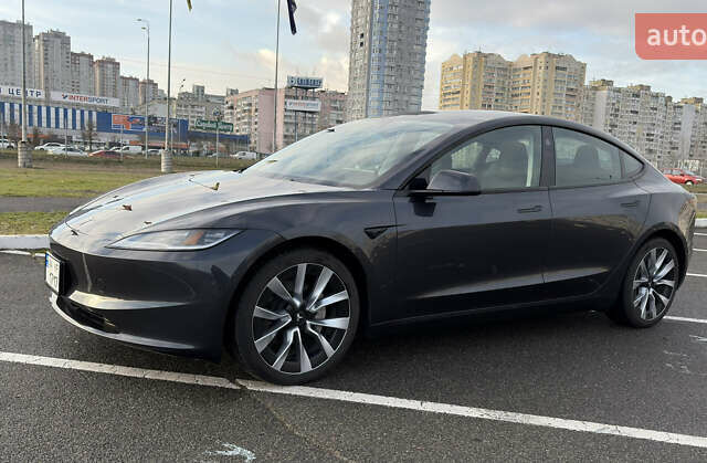 Чорний Тесла Модель 3, об'ємом двигуна 0 л та пробігом 44 тис. км за 33500 $, фото 8 на Automoto.ua